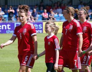 Welsh Girls Pictures