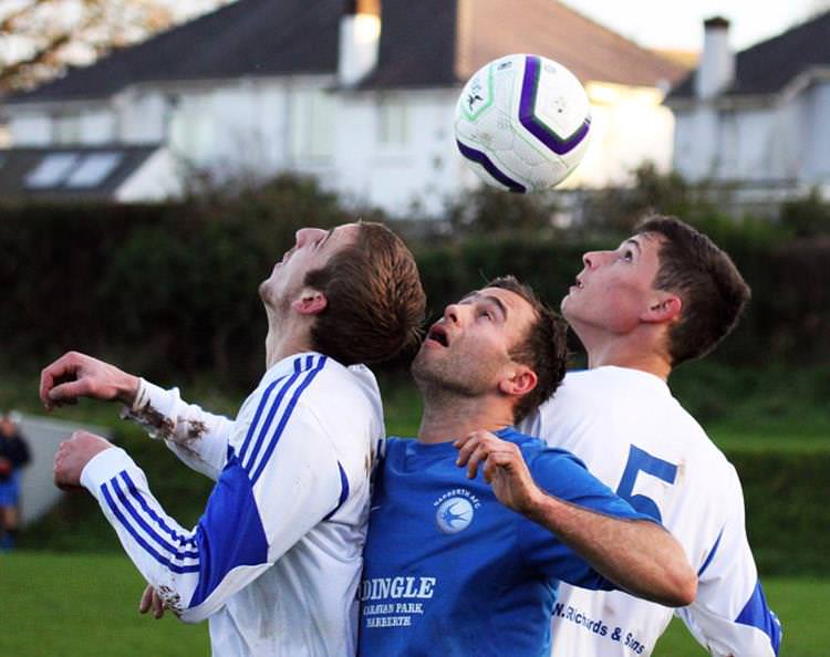 Champions Hakin United suffer first defeat of season at hands of Tenby