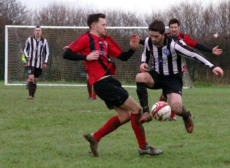 Goodwick march six points clear at top of summit