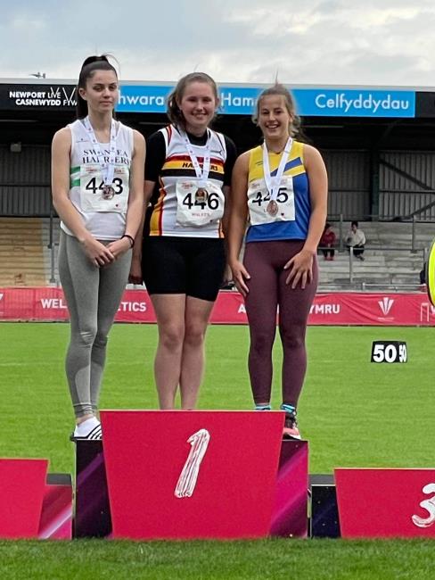 Llecu Lloyd after taking javelin Bronze 