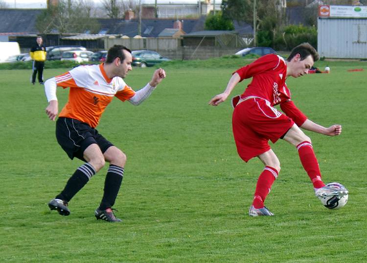 Vikings and Goodwick both celebrate wins to head the first division table