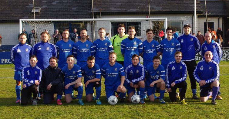 Glover grabs glory goal for Clarbie