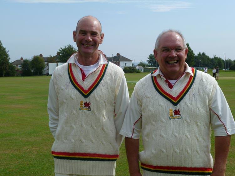 ‘Golden Oldies’ cricketers fly the Pembrokeshire Flag in style