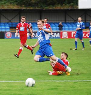 Bluebirds draw with bottom of the table West End